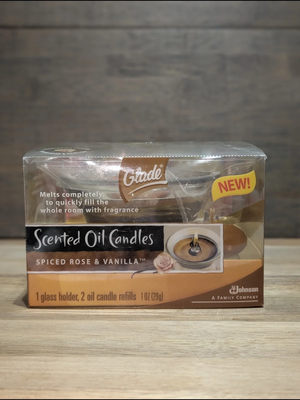 Glade Spiced Rose & Vanilla Scented Oil Candles 1 Glass Holder + 2 Refills